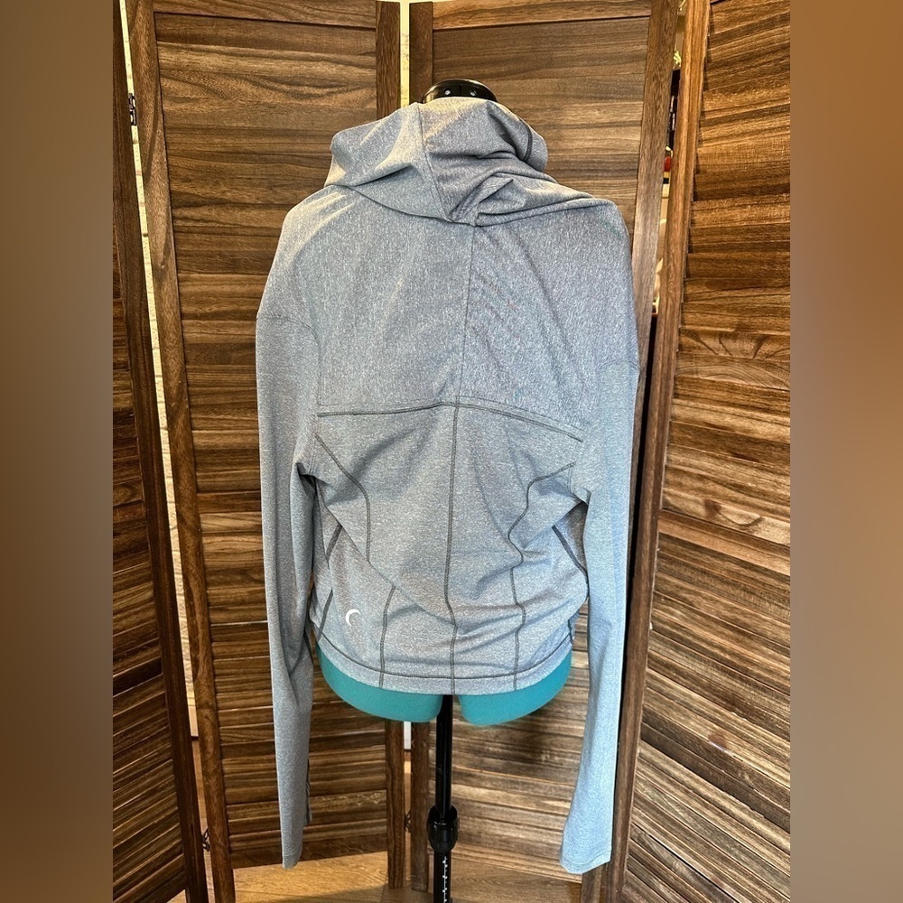 ZYIA Active Haze Yoga Shawl Gray Long Sleeve Wrap Style with Hood Size Small - Picture 5 of 11